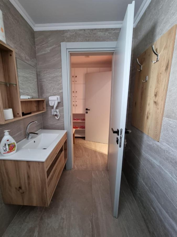 Resort Zerja And Spa Peshkopi Exteriör bild